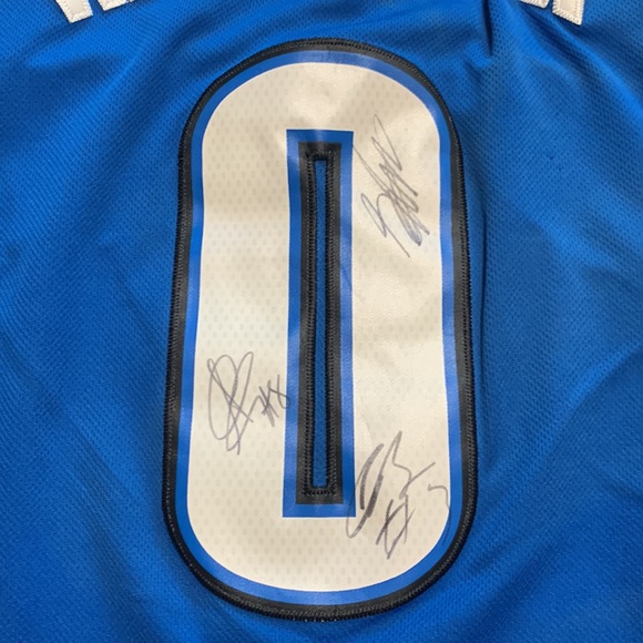 Oklahoma City Thunder Westbrook Basketball Jersey - Picture 7 of 8